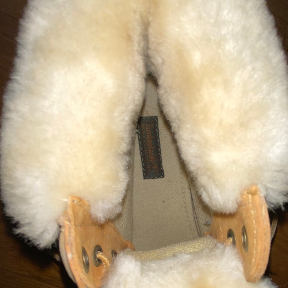 Timberland Fur Boot - Picture 3 of 8